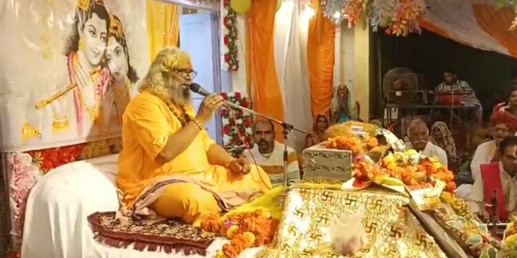 भगवान कृष्णा की रासलीला की कथा भक्त हुए भाव विभोर सिलौंडी