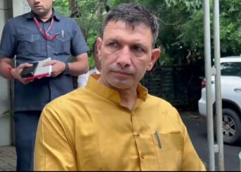 एमपी कांग्रेस ने लिखा मध्यप्रदेश अपराधों का गढ़ और महिला असुरक्षा का केंद्र बनता जा रहा है.सेना के जवान और उनकी महिला मित्र भी सुरक्षित नहीं है