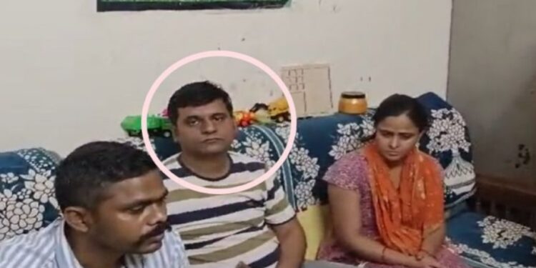 पत्नी के साथ 10 हजार रिश्वत लेते बैंक मैनेजर ट्रेस, कैंटीन संचालक महिला से मांगी थी घूस