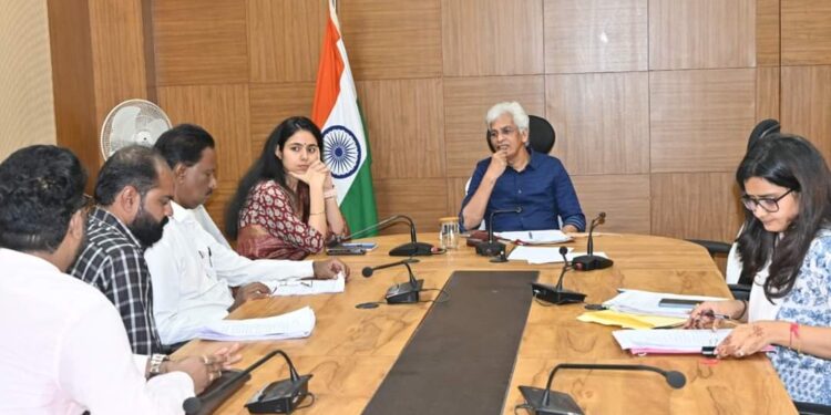 जनसुनवाई में आये 160 आवेदन