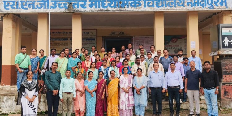 हाई स्कूल पढ़ाने वाले शिक्षकों का प्रशिक्षण प्रारंभ,बेस्ट ऑफ फाइव पद्धति हुई समाप्त ….
