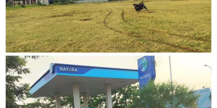 रावण दहन के बगल में पेट्रोल पंप पर नहीं गई किसी भी अधिकारी की नहीं पड़ी नजर..। पेट्रोल पंप से लग-भग 2.50 मीटर दूरी पर ही रावण दहन करने का निर्णय सही है ?
