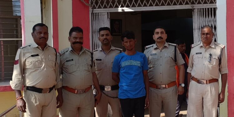 स्लीमनाबाद पुलिस आरोपी को किया गिरफ्तार