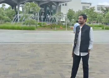 *दीनू डोंगरे पत्रकार को गोली मारी,हालत गंभीर उपचार चालू*