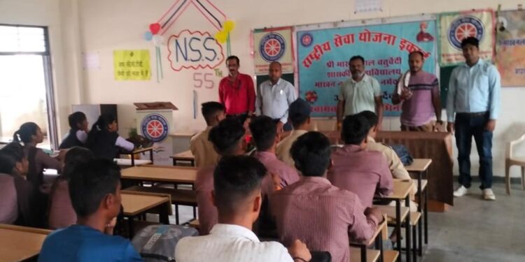 आरटीओ विभाग ने माखननगर में एक दिवसीय निशुल्क ड्राइविंग लर्निंग लाइसेंस कैंप का आयोजन किया, बनाए 70 ड्राइविंग लाइसेंस