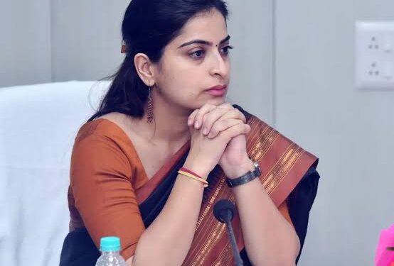 सिवनीमालवा में “कलेक्टर के फर्जी हस्ताक्षर/सील” से आदिवासियों की जमीन की बिक्री और नामांतरण,कलेक्टर सोनिया मीना नें दिये जांच के आदेश….