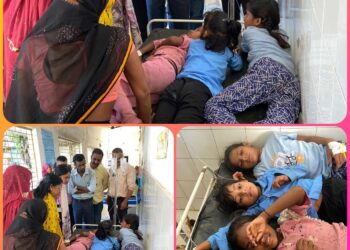 बूंदी खाकर अजीब सी हरकतें करने सरकारी स्कूल के दो दर्जन बच्चे  निजी साधनों से बच्चों को पहुँचाया उमरियापान अस्पताल, एफएसओ ने मध्यान्ह भोजन की खाद्य सामग्री व बूंदी का लिया नमूना,जांच के लिए भेजा भोपाल,ढीमरखेड़ा अंतर्गत गनियारी के सरकारी स्कूल की घटना
