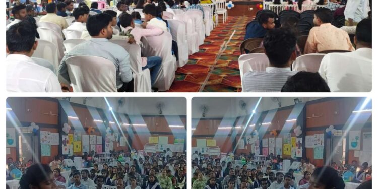 माधव नगर स्कूल में जिला स्तरीय कौशल प्रदर्शनी आयोजित