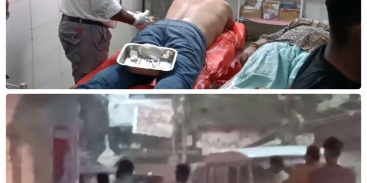 आजाद चौक रास्ता जाम कर ई रिक्शा चालक के सर में शराब की बॉटल फोड़ किया चाक़ू से हमला, कोतवाली प्रभारी मौके पर पहुँच आवारा तत्वों के प्रति की कार्यवाही
