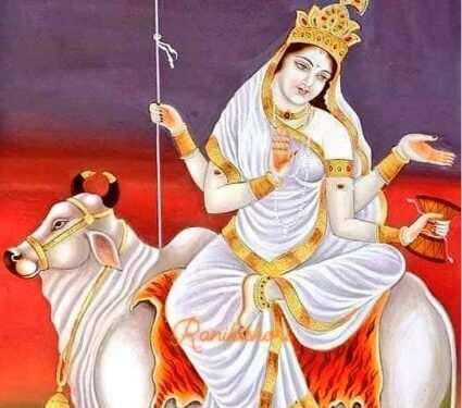 नवरात्रि पहली देवी शैलपुत्री की पावन कथा …..!! अनंत शक्तियों से संपन्न हैं नवरात्रि की पहली देवी मां शैलपुत्री का स्वरूप