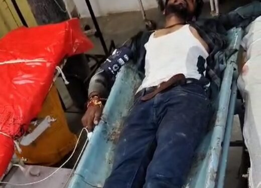 झिझरी मारुती शौ रूम के सामने सड़क हादसे में युवक घायल, उपस्थित नागरिक द्वारा 108 के माध्यम से भिजवाया जिला अस्पताल