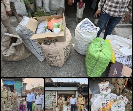 पुलिस ने मारा छापा, भारी मात्रा में अवैध पटाखे किए जब्त, मकान में हो रहा था आतिशबाजी का निर्माण