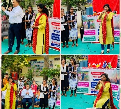 प्रजातंत्र के पर्व में दिखायें अपनी उंगली की ताकत – सारिका घारू आपकी उंगली में है ये हिम्मत, जनप्रतिनिधि चुनने की है ताकत – सारिका