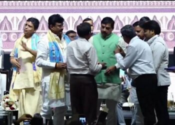 मुख्यमंत्री डॉ. मोहन यादव की गरिमामयी उपस्थिति में आज रीवा में आयोजित रीजनल इंडस्ट्री कॉन्क्लेव के अवसर पर
