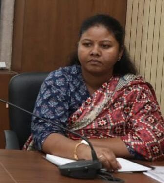 मिलावटी आम के अचार का निर्माण एवं संग्रहण करने पर मेसर्स हरे नारायण फूड प्रोडक्ट को लगा 25 हजार रुपये का जुर्माना