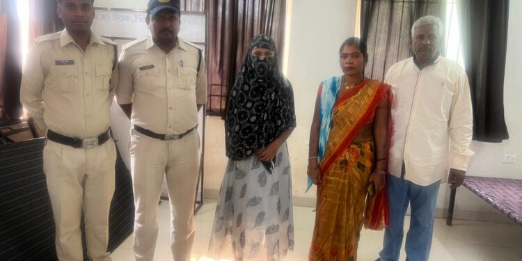पुलिस चौकी झिंझरी, थाना माधवनगर, जिला कटनी 8 माह से अपहृत बालिका को दस्तयाब किया गया