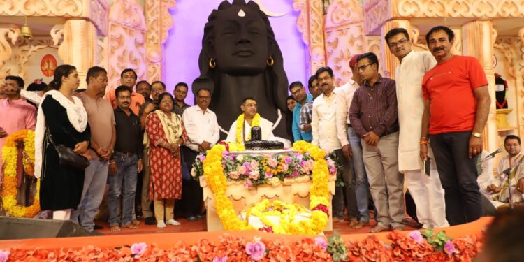 समाज निर्माण के लिए आज सवा करोड़ शिवलिंग निर्माण की है आवश्यकता : आचार्य सोमेश परसाई,श्री सवा करोड़ शिवलिंग निर्माण कार्यक्रम में आचार्य श्री का प्रिंट एवं इलेक्ट्रॉनिक मीडिया ने किया सम्मान…