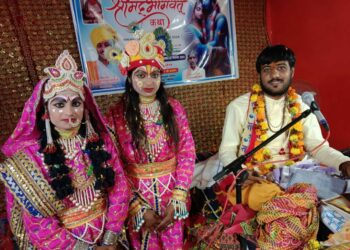 सिरोंज श्रीमद् भागवत कथा में आज सुदामा चरित्र कथा श्रवण करवाई गई ।
