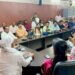 प्रभारी मंत्री राकेश सिंह के समक्ष नर्मदापुरम में अवैध शराब विक्रय का गंभीर मामला मीडिया ने उठाया,मुख्यमंत्री के प्रतिबंधात्मक आदेश के बावजूद नर्मदा किनारे धार्मिक नगरी में कहां से आ रही अवैध शराब की खेप…..?