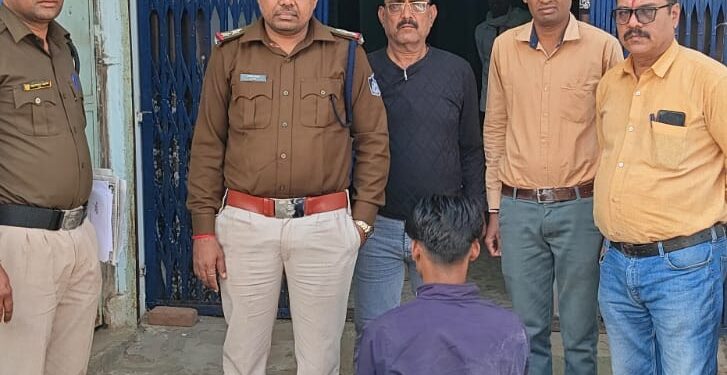 थाना बाकल पुलिस ने अवैध शराब के विरूध्द की कार्यवाही आरोपी के कब्जे से जप्त की 72 लीटर देशी शराब व मोटर साईकिल