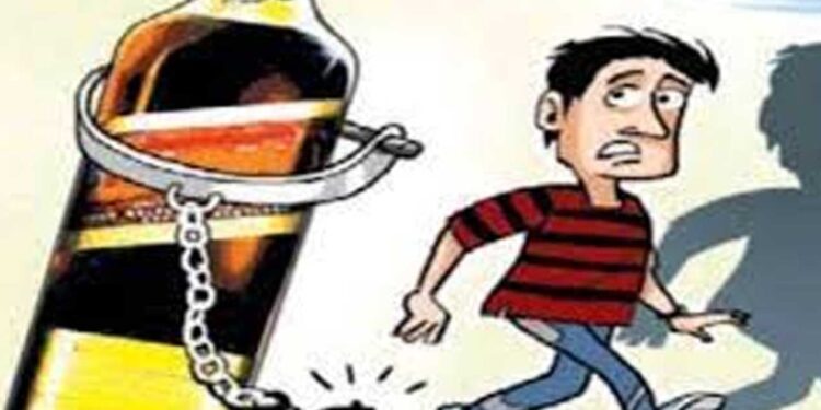 *अवैध शराब के खिलाफ चलता रहेगा कुठला पुलिस का अभियान*  *शराब पीने पिलाने और बेचने वालों की खैर नहीं*