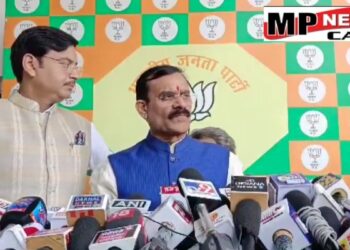 जम्मू कश्मीर की विधानसभा में धारा 370 को लेकर हुए विवाद पर भाजपा प्रदेश अध्यक्ष का बयान, कहा यह कांग्रेस और नेशनल कांफ्रेंस का राष्ट्र विरोधी एजेंडा। VIDEO