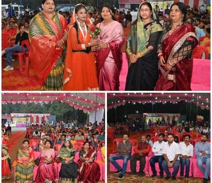 *कटाये घाट मेले के प्रथम दिवस पर शहर के विभिन्न शालाओं के छात्र छात्राओं ने दी सुंदर प्रस्तुति* *महापौर प्रीति संजीव सूरी,निगमाध्यक्ष मनीष पाठक सहित एमआईसी सदस्यों ने किया उत्साह वर्धन*