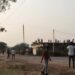 *बड़वारा थाना क्षेत्र रेत कंपनी के गुर्गो व ग्रामीणों के बीच हुई झड़प, पत्थर बरसाते हुए एक दूसरे पर वीडियो वायरल