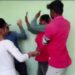 स्कूल के अंदर और बाहर अध्यापक की चप्पलों से पिटाई की वीडियो सोशल मीडिया पर तेजी से हो वायरल