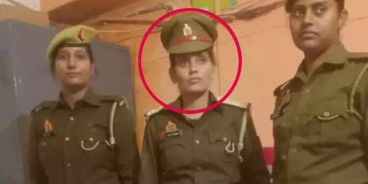 फर्जी इंस्पेक्टर बनकर कानून के रखवालों को धोखा दे रही पकड़ी गई तो खोली पोल