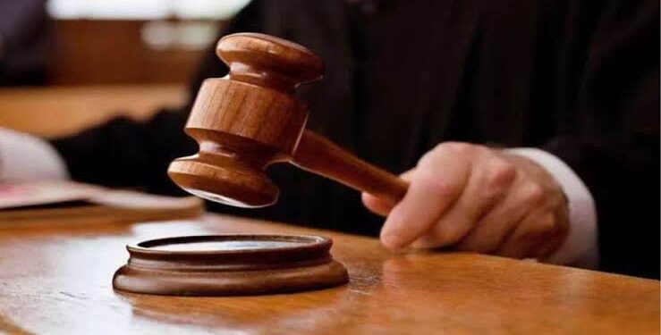 न्यायालय द्वारा अवैध रूप से गांजा रखने वाले आरोपीगण को 15 वर्ष के सश्रम कारावास और कुल 500000 लाख रूपयेे अर्थदण्ड से दण्डित किया गया।