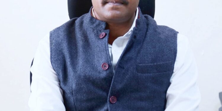 सात दिन में शुरू करे फ्रूट फॉरेस्ट के लिए वृहद पौधरोपण। बनेगा फ्रूट फॉरेस्ट हब। – कलेक्टर श्री संदीप जी आर