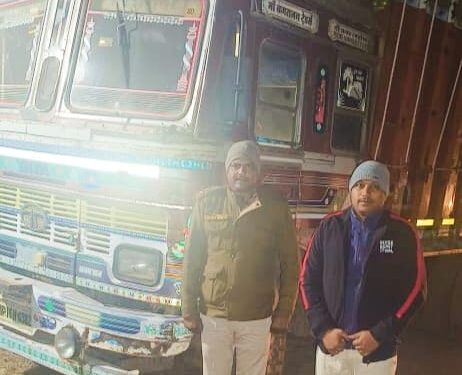 **शराब पीकर वाहन चलाना ट्रक ड्राइवर को पड़ा महंगा न्यायालय ने लगाया 10000 का जुर्माना*