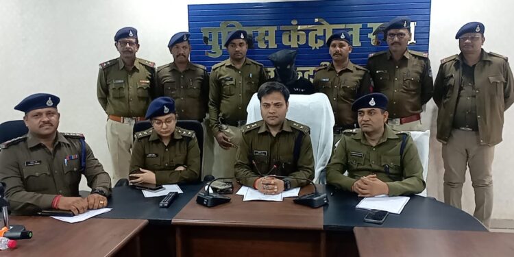 कुठला पुलिस द्वारा एक दिन में ही अंधे हत्याकाण्ड का खुलासा किया है।