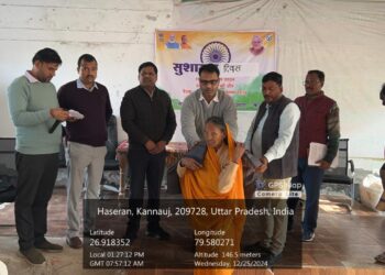 एसडीएम ने जरूरतमंदों को बांटे कंबल