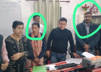 मुख्य चिकित्सा एवं स्वास्थ्य अधिकारी पर गिरी गाज 5000 की रिश्वत लेते रंगे हाथ धराए