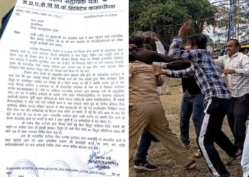 “बिजली कंपनी के अधिकारी/कर्मचारियों का आरोप कालापीपल पुलिस नहीं करती कार्यवाही”  ग्राम चाकरोद में लाइनमैन के साथ हुई मारपीट में अब नया मोड़ उपभोक्ता के खिलाफ”एफआईआर दर्ज”