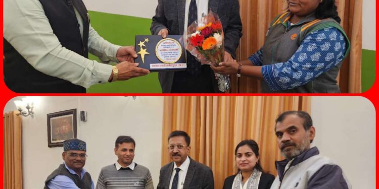 रीजनल इंडस्ट्री कांक्लेव 2024 के सफल आयोजन पर नर्मदापुरम संभाग प्रभारी अतिरिक्त मुख्य सचिव को किया सम्मानित,मुख्यमंत्री डॉ मोहन यादव सरकार की नर्मदापुरम संभाग में औद्योगिक विकास के लिए आधारशिला बने प्रशासनिक अधिकारियों को पत्रकारों ने किया सम्मानित..