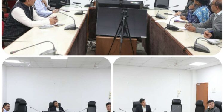 कलेक्टर श्री यादव की अध्यक्षता में जिला स्तरीय सलाहकार समिति की बैठक संपन्न  जिले में संचालित होटल एवं मिष्ठान प्रतिष्ठानों की करें हाइजीन रेटिंग  खाद्य सुरक्षा के प्रति जन जागरूकता कार्यक्रम करें आयोजित