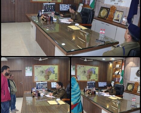पुलिस अधीक्षक अभिजीत रंजन द्वारा पुलिस कार्यालय में गूगल मीट के माध्यम से वर्चुअल जनसुनवाई की गई