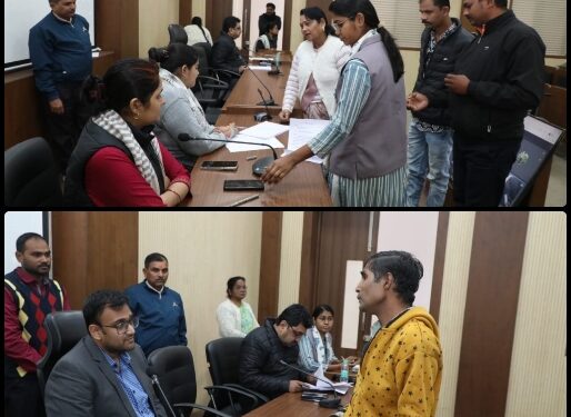 जनसुनवाई में हुई 90 आवेदनों पर सुनवाई  विभागीय अधिकारियों को समय-सीमा में आवेदनों पर कार्यवाही के दिए निर्देश  ग्राम पंचायतों से लेकर जिला मुख्यालय तक आयोजित हुई जनसुनवाई