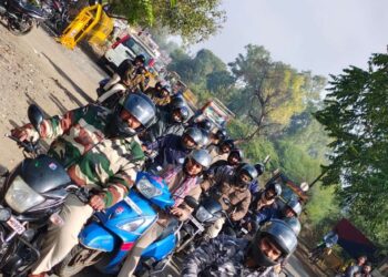 अब जिले में पुलिसकर्मियों को हेलमेट पहनना अनिवार्य,एसपी ने जारी किए निर्देश…!