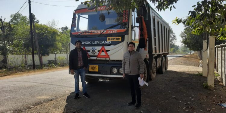 *अवैध परिवहन के खिलाफ एक्शन में विजयराघवगढ़ एस डी एम महेश मंडलोई*