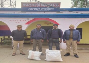 *थाना छिबरामऊ पुलिस द्वारा चोरी करने वाले 02 शातिर अभियुक्तगण को मय चोरी किये गए माल सहित किया गया गिरफ्तार ।*