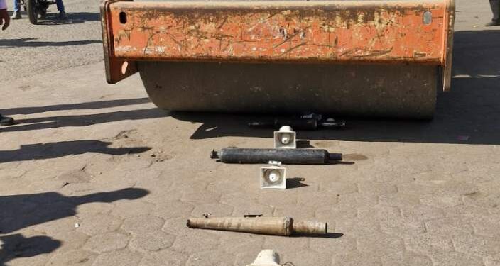 यातायात पुलिस ने चलवाया फ़टाके बजाने वाली साइलेंसरों पर रोलर