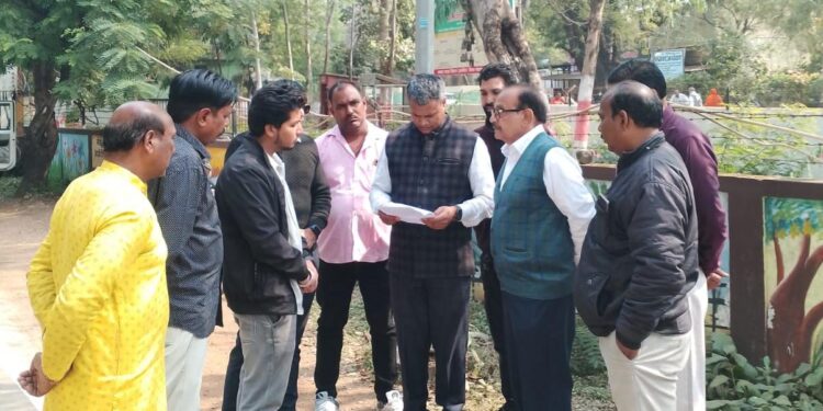 प्रदेश सरकार के परिवहन मंत्री सहित सचिन और आयुक्त बस ऑपरेटर्स का नहीं करवा पा रहे समाधान,9000 से ज्यादा बसों के स्थाई अनुज्ञा आवेदन लंबित,सौंपा ज्ञापन…