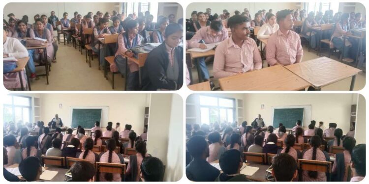 शासकीय महाविद्यालय सिलोंडी मैं विद्यार्थियों को जीरो बजट फार्मिंग का प्रशिक्षण दिया गया।