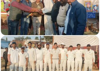 जम्मू काश्मीर को शिकस्त कर सेमीफाइनल में पहुँची नागपुर  सीधी और नरसिंहपुर के बीच खेला जाएगा पहला सेमीफाइनल मैच,उमरियापान के अँधेलीबाग खेल मैदान में चल रही लैदर बॉल क्रिकेट प्रतियोगिता