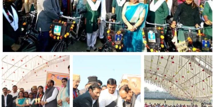 ➡️ बच्चों को स्कूल न भेजने वाले अभिभावक उनके शत्रु। _ श्री भार्गव ➡️ साइकिल पाकर खिल उठे बच्चों के चेहरे।