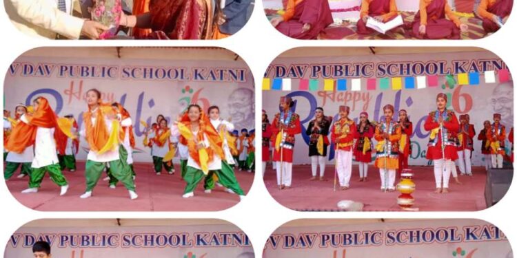 जेपीवी डीएवी में गणतंत्र दिवस पर हुए रंगारंग कार्यक्रम शान से लहराया तिरंगा